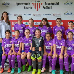 Neue Trikots für den SV Bruckmühl