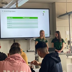 Salus und Realschule Bruckmühl starten IHK-Bildungspartnerschaft
