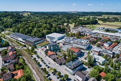 200x um die Erde