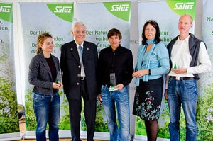 Die Preisträger 2012 zusammen mit Otto Greither